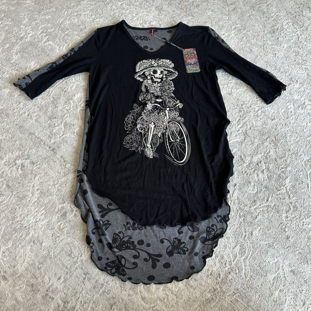 Seamos Complices, Apayemas Mexico‎ Womans Shirt Size Large